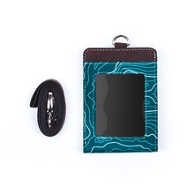 Muatkan imej ke dalam penonton Galeri, Kontur Hijau Dompet Kad Id Dwilipat
